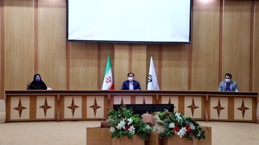 قدردانی استاندار گیلان از نقشآفرینی اجتماعی بانوان در مقابله با کرونا