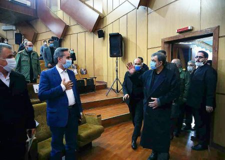 نشست صمیمی اعضای جبهه ایستادگی گیلان با دبیر مجمع تشخیص مصلحت نظام در رشت