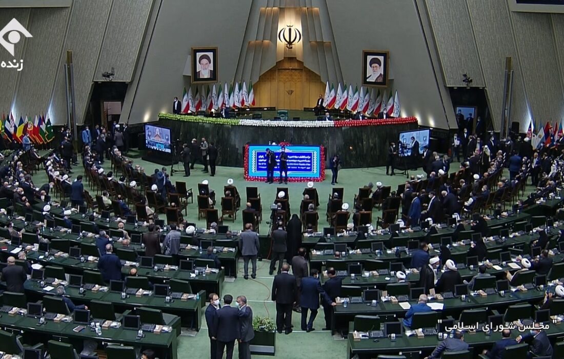مراسم تحلیف سید ابراهیم رئیسی آغاز شد