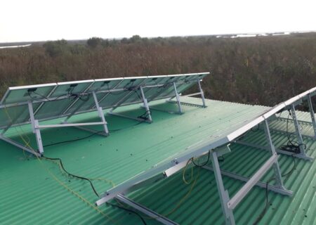 تجهیز پاسگاه‌های محیط بانی گیلان به نیروگاه خورشیدی