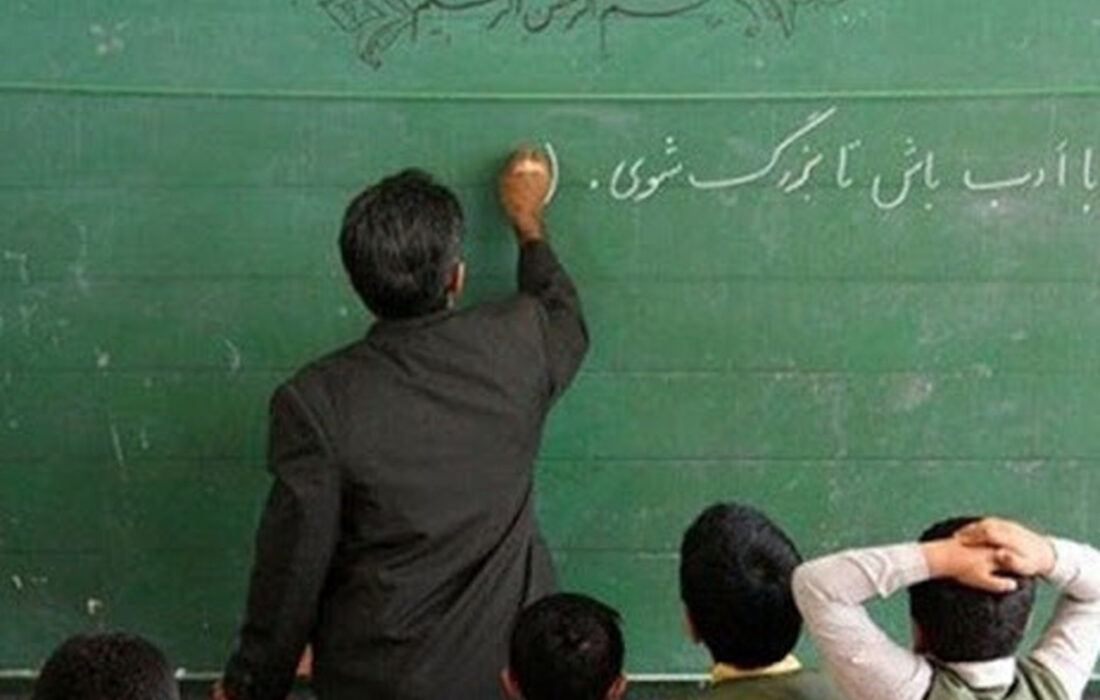 اجرای قانون ترمیم حقوق و صدور احکام فرهنگیان ظرف ۷۲ ساعت آینده