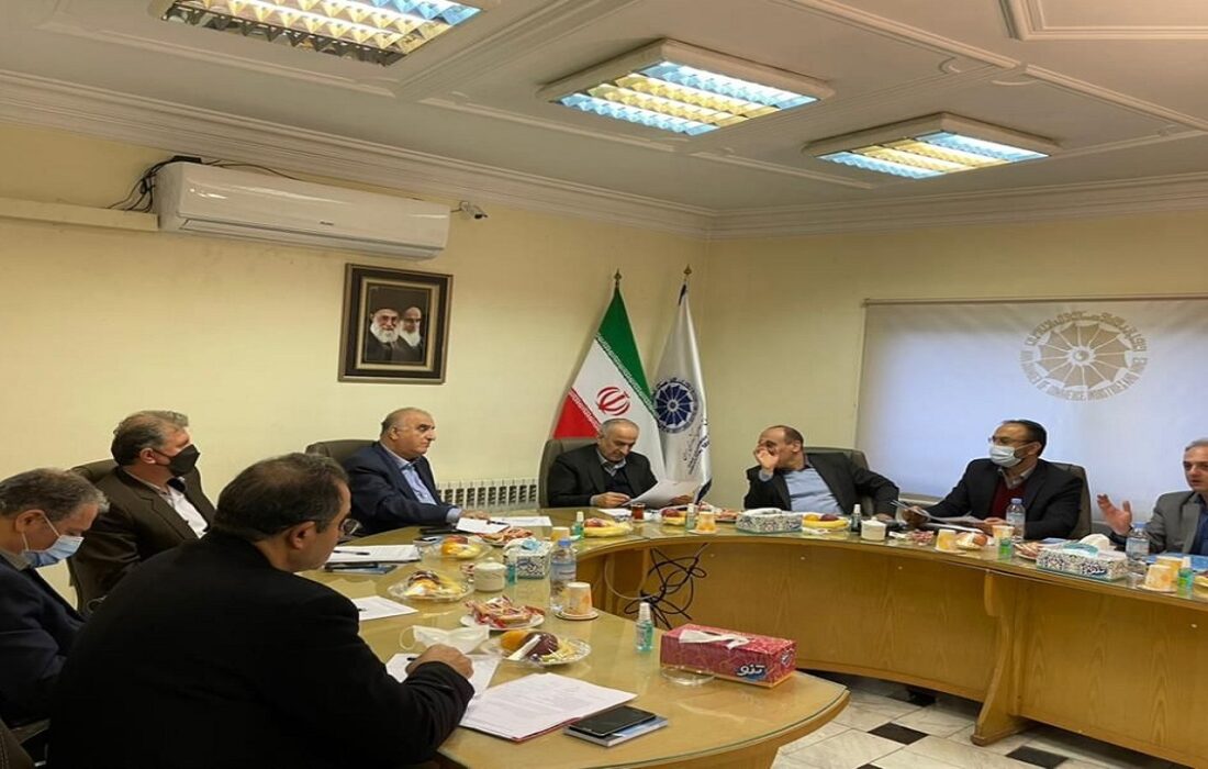 برخورد شدید با اجاره دهندگان کارت بازرگانی