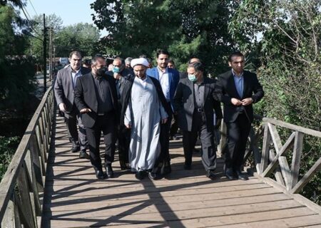 پل چوبی کیاشهر با نظر دقیق کارشناسی مرمت شود | سازه‌ها و آلاچیق‌هایی مناسب نیز بسازید
