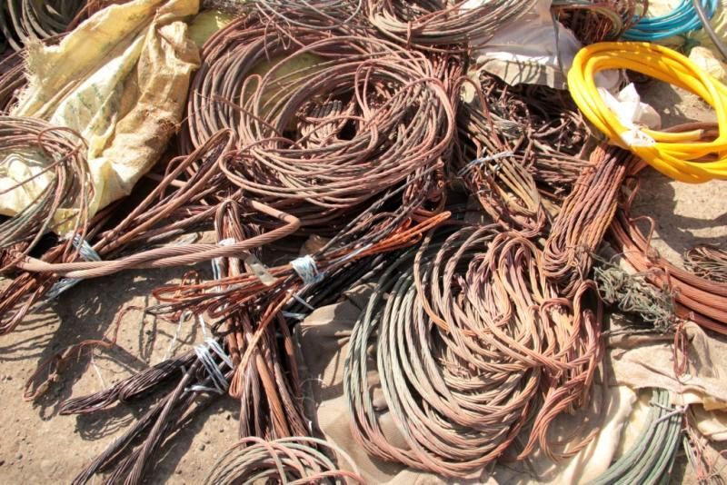 کشف بیش از ۳۶ هزار متر سیم برق سرقتی در گیلان
