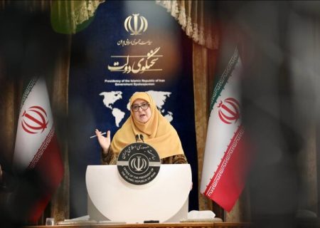 مواضع دولت درباره واردات دارو، واگذاری سهام ایران‌خودرو و رفع فیلترینگ سایر پلتفرم‌ها