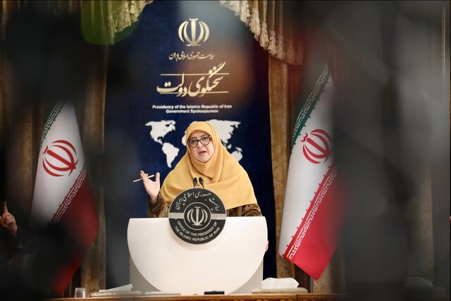 مواضع دولت درباره واردات دارو، واگذاری سهام ایرانخودرو و رفع فیلترینگ سایر پلتفرمها