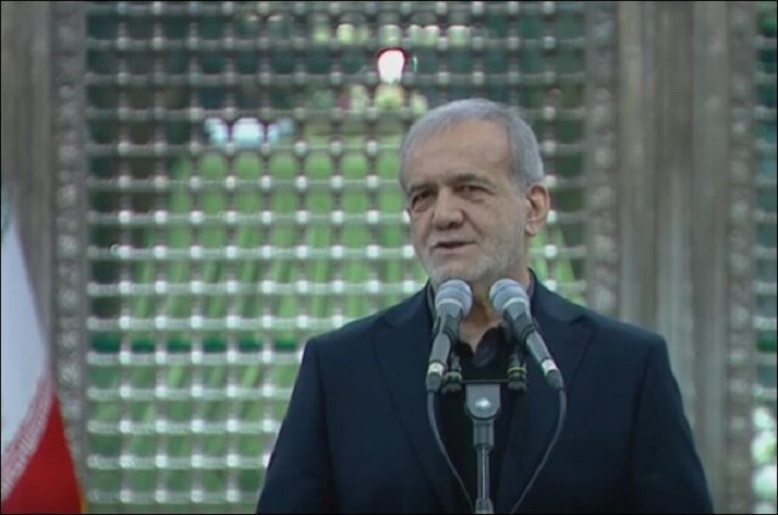 پزشکیان: مشکل امروز کشور، اشکالتراشیِ بدون آگاهی از مسائل است