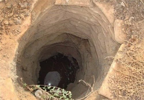 سقوط اعضاى یک خانواده درون چاه در لرستان؛ ۷ نفر جان باختند!