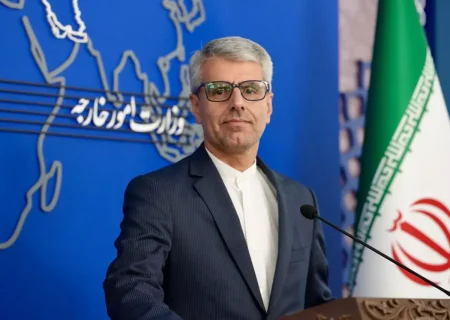 سخنگوی وزارت خارجه ادعای امارات ‌مبنی بر پرتاب موشک از سوی ایران را رد کرد