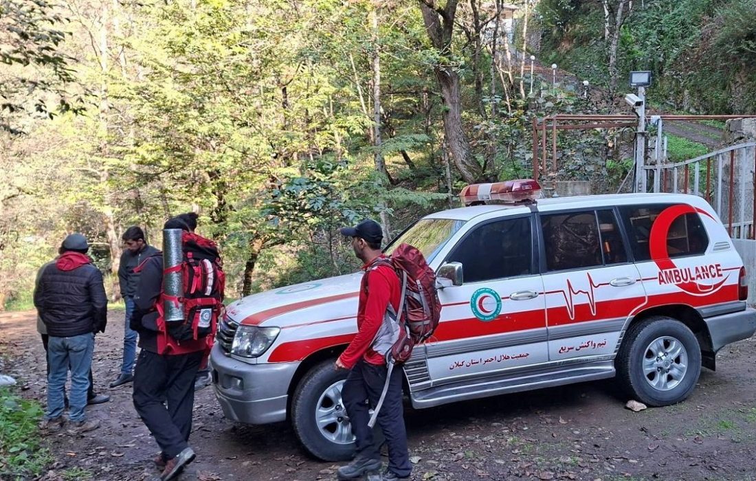 نجات ۲ نفر از کوهنوردان گمشده در ارتفاعات ماسوله