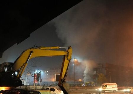 پلیس گیلان: عامل به آتش کشیدن اداره توزیع برق رشت دستگیر شد