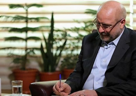 قالیباف: دختران فوتبال ایران تسلیم اغواگری و ارعاب نشدند
