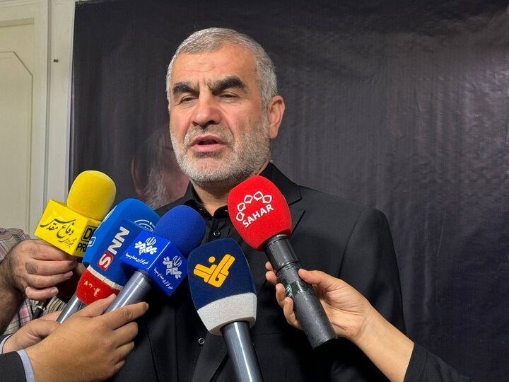 دستور رهبری است که تنگه هرمز به حالت قبل برنگردد | ترامپ چه کاره دنیا است؟