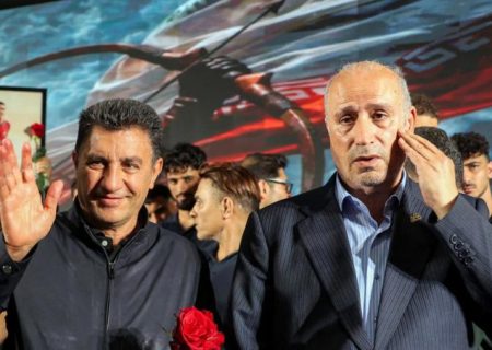 ۱۴۰ میلیاردِ ناقابل برای امیرقلعه نویی، ۱۶۰ میلیارد برای۵۰ نفر