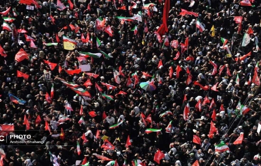 آغاز مراسم تشییع پیکر رهبر شهید انقلاب در قم