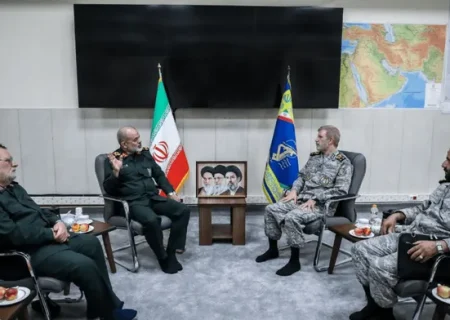 سرلشکر وحیدی: واقعیت‌های نظامی ایران در میدان رونمایی می‌شوند