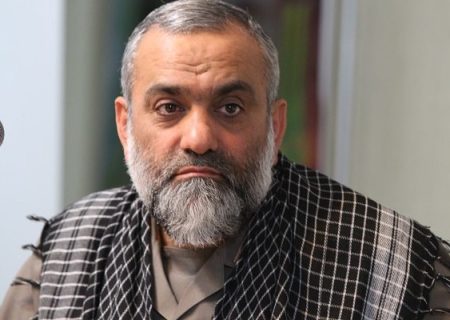سردار نقدی در اجتماع «جان‌فدا» رشت سخنرانی می‌کند