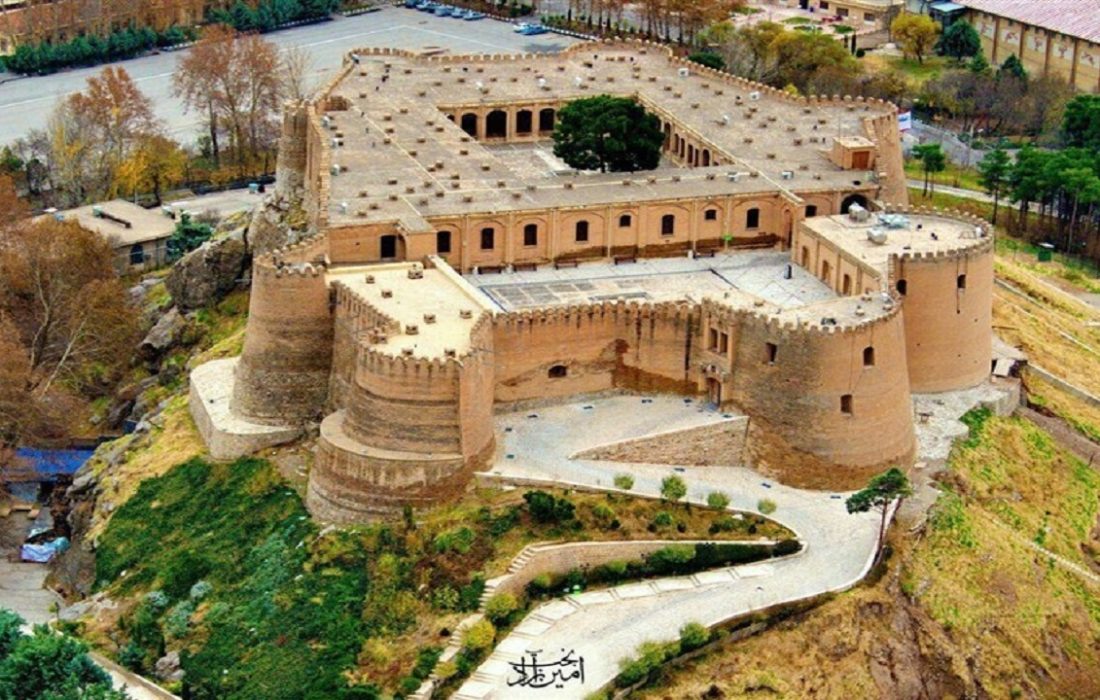پرونده الحاق قلعه فلک‌الافلاک به ثبت جهانی دره خرم‌آباد برای یونسکو ارسال می‌شود